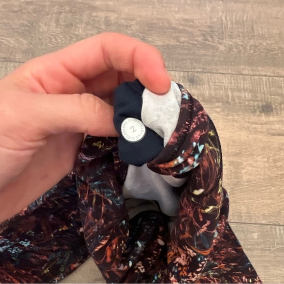 Lululemon Leggings - Picture 3 of 3